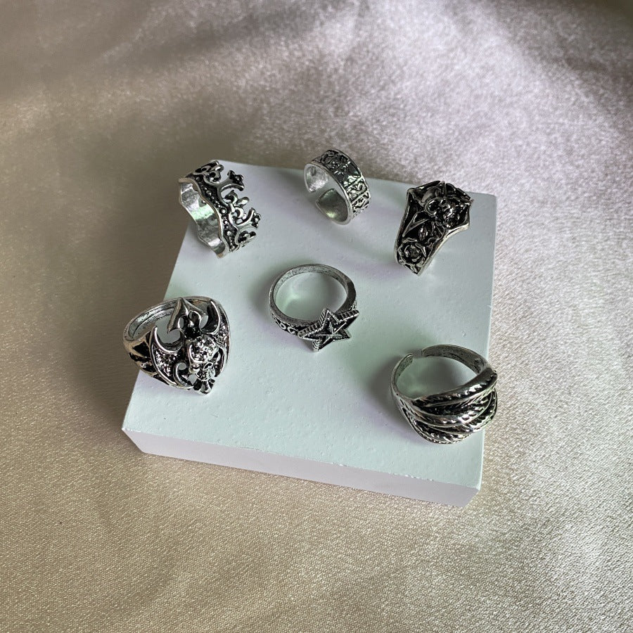 Wholesale punk totem skull crown ring set