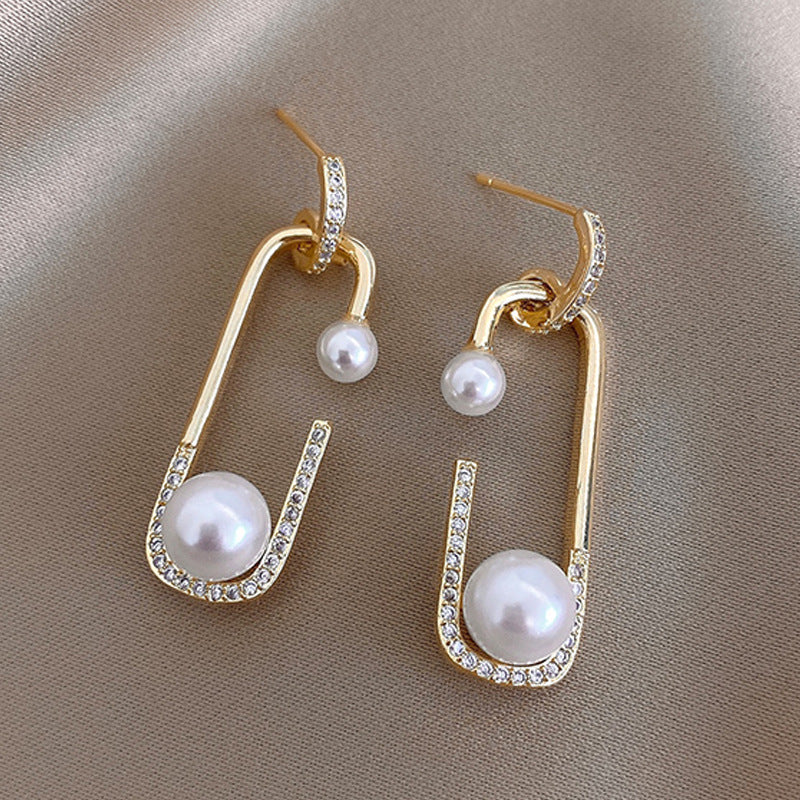 Wholesale  pearl earrings fashion twist shaped champagne color pearl earrings