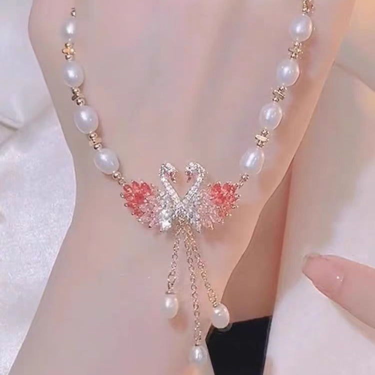 Wholesale Light Luxury Pearl Necklaces