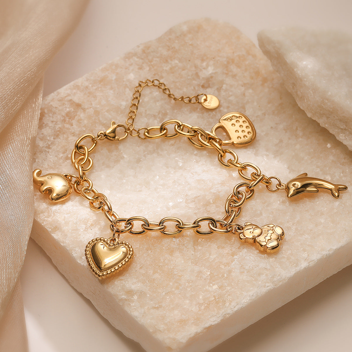 Wholesale Titanium Steel 18K Gold Plated Zircon Tree of Life Pendant Bracelet