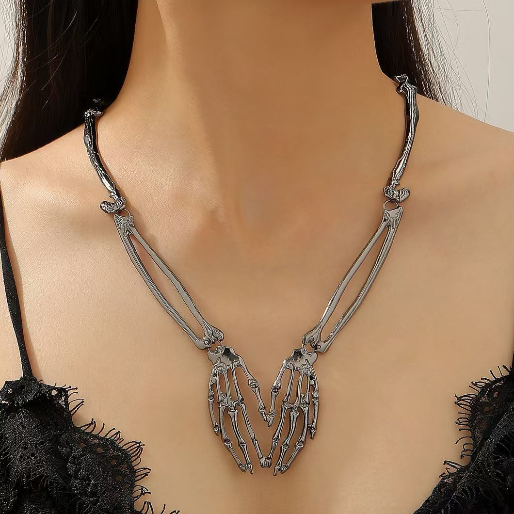 Wholesale  Skull Ghost Claw Necklace and Earrings Set Dark Gothic Style Party Jewelry
