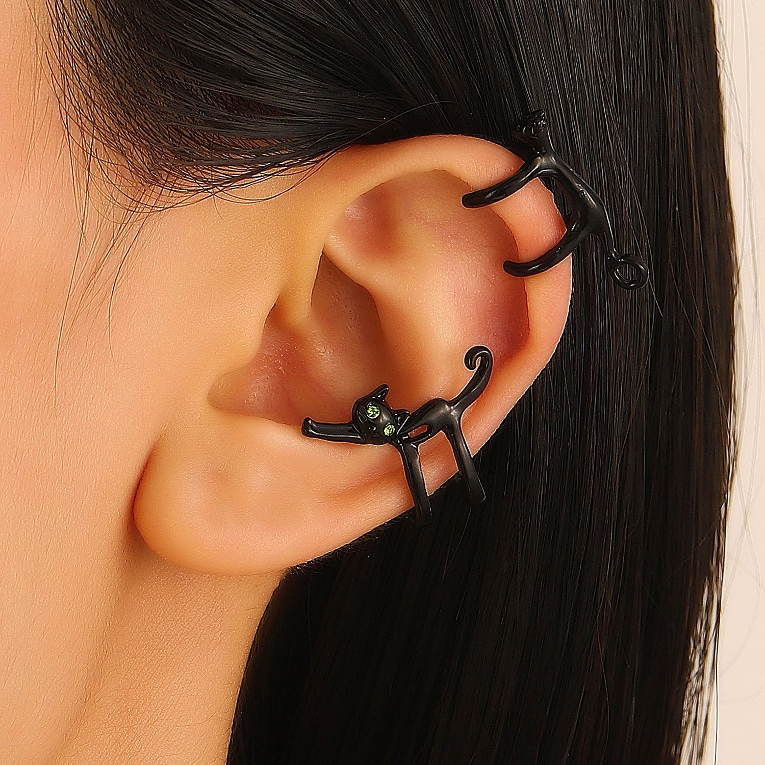 Wholesale Alloy Gold Tone Cat Ear Cuff Ear Clip For Women Unpierced Ear Jewelry Accessory Gift