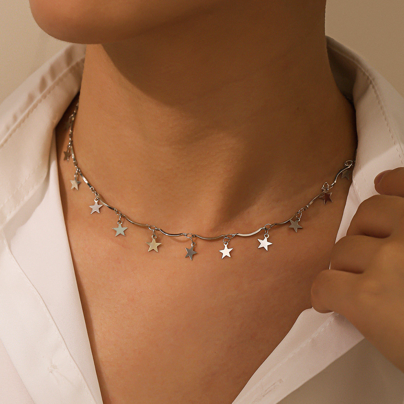 Wholesale Trendy Star Tassel Necklace For Women Alloy Gold Clavicle Chain Fashion Jewelry Accessory