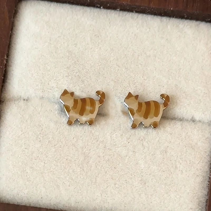 Wholesale Cute Cat Fish Earrings,  Retro Asymmetrical Korean Style,  Alloy Earrings for Women,  Party Accessory