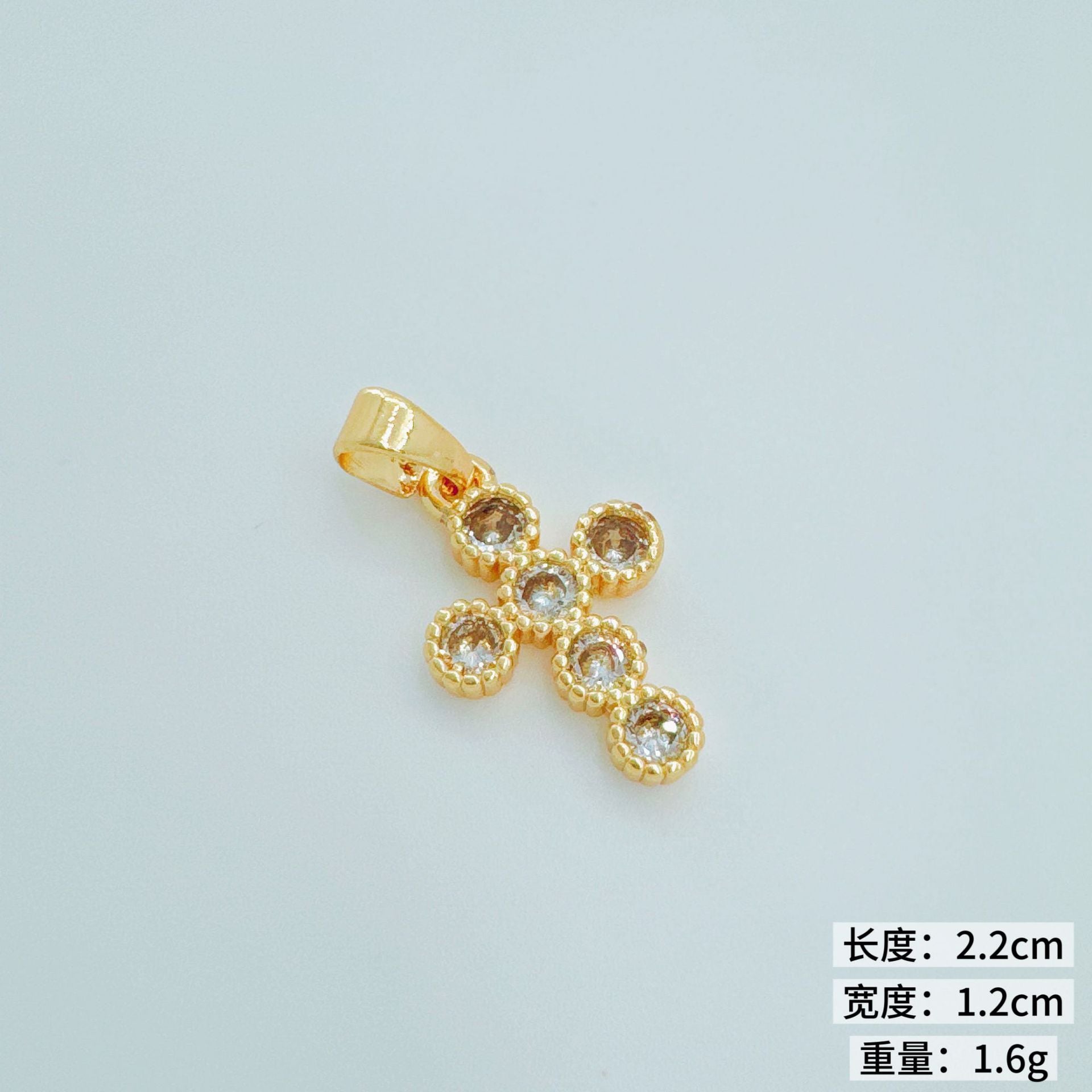 Wholesale Fashion Cross Pendant,  Copper Plated Gold,  European Style Jewelry Accessory for Daily Wear