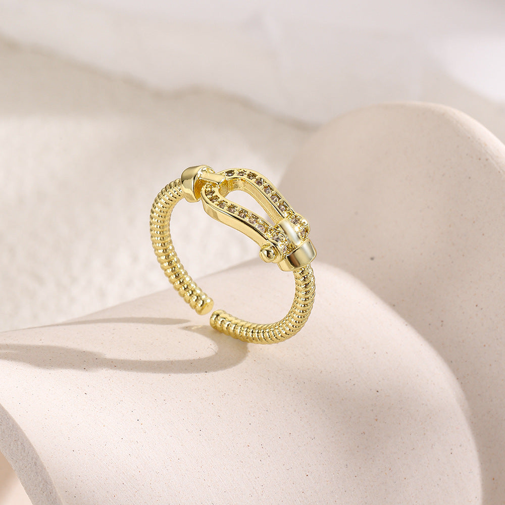 Wholesale Horseshoe buckle geometric twist U-shaped ring