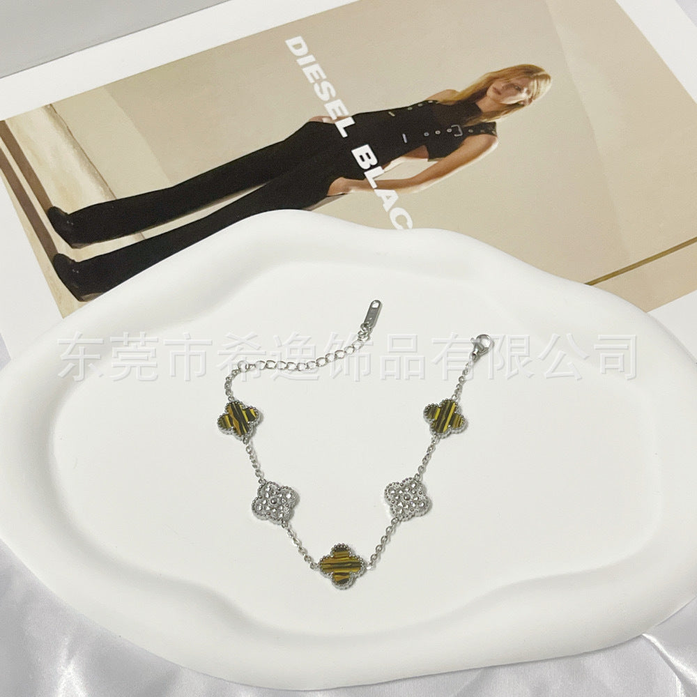 Wholesale Trendy Four-Leaf Clover Rhinestone Bracelet Titanium Steel Jewelry for Office Ladies Everyday Wear Gift