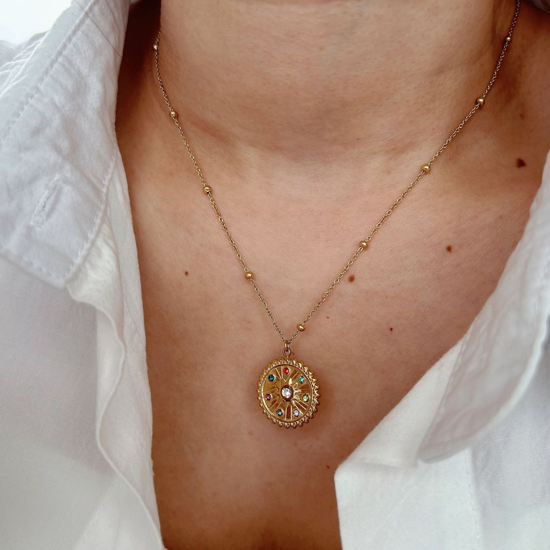 Wholesale stainless steel colored diamond compass necklace