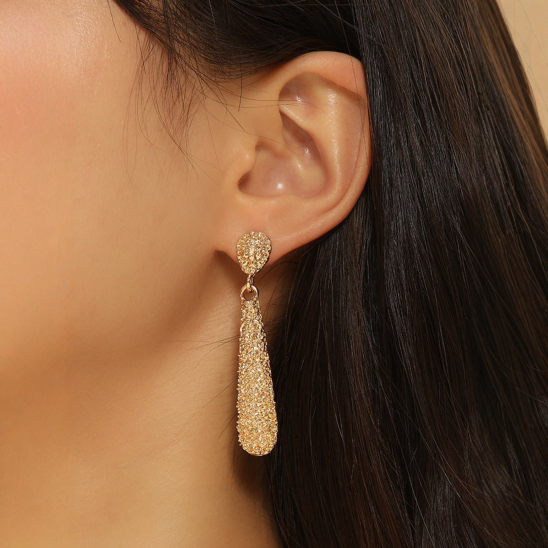 Wholesale Trendy Gold Electroplated Alloy Water Drop Irregular Earrings For Women Chic Jewelry Accessory For Resale