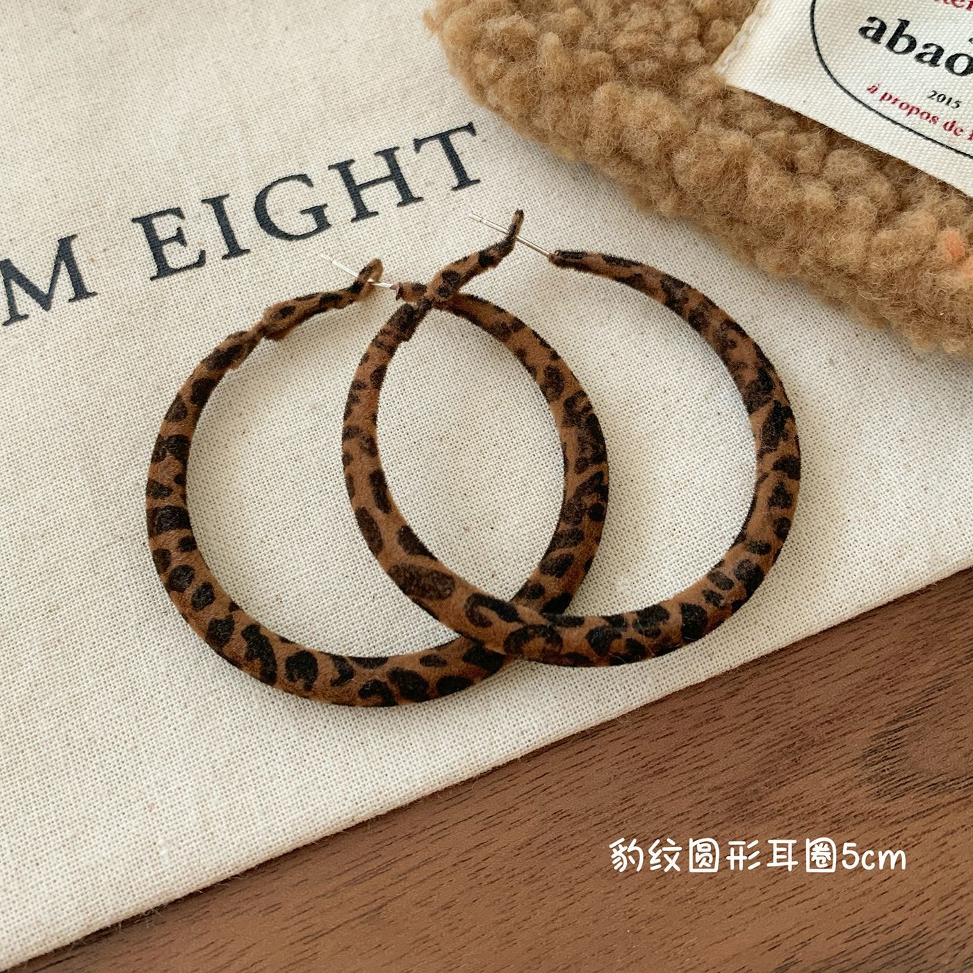 Wholesale Retro leopard print large hoop earrings  silver needle exaggerated earrings