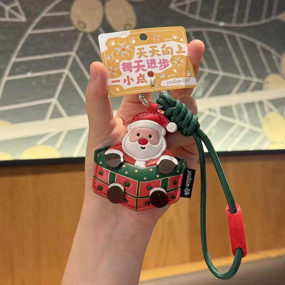 Wholesale Cute Cartoon  Leather Keychain Christmas Decorative Gift For Everyday Use