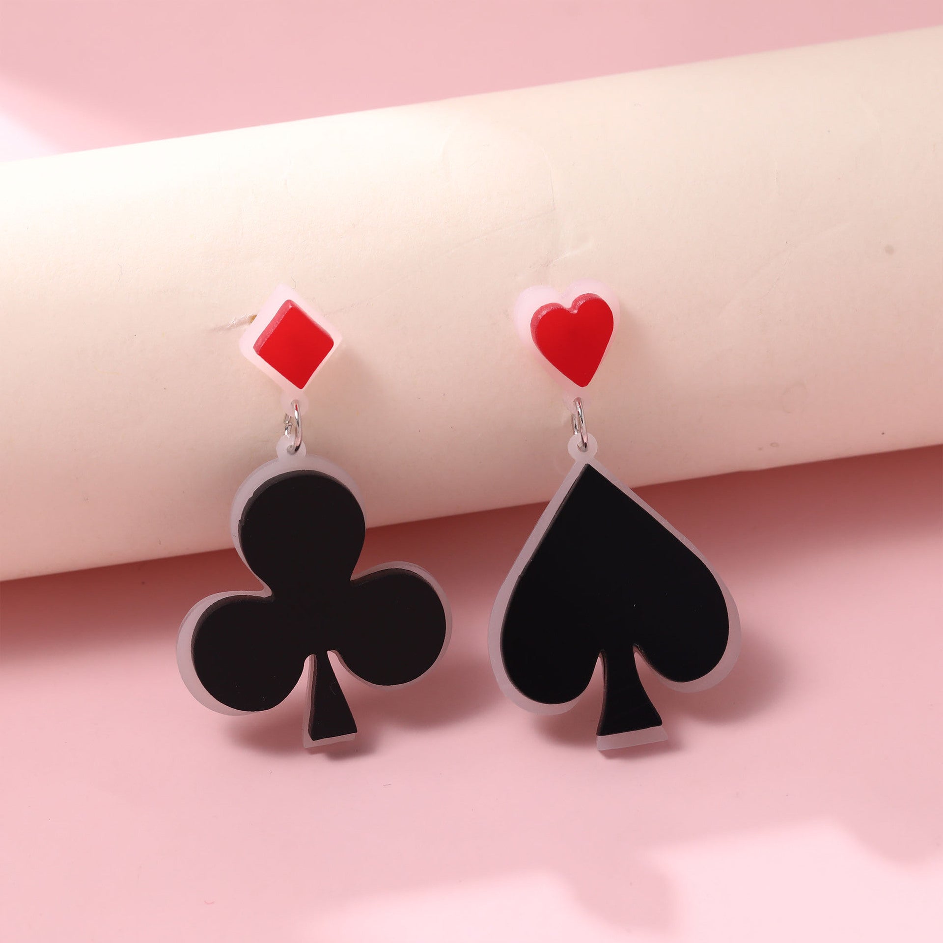 Wholesale  retro personality spades love high-end eardrop earrings