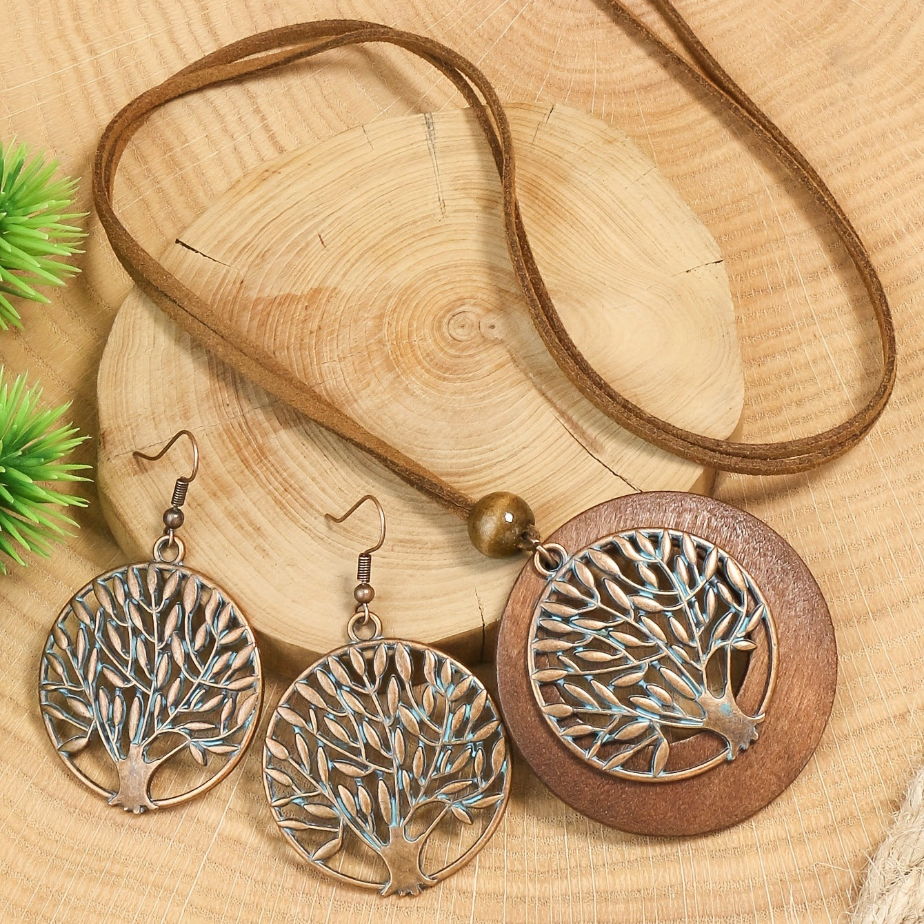 Wholesale Alloy Electroplated Bohemian Geometric Hollow Life Tree Earrings and Necklace Set for Everyday Chic Jewelry