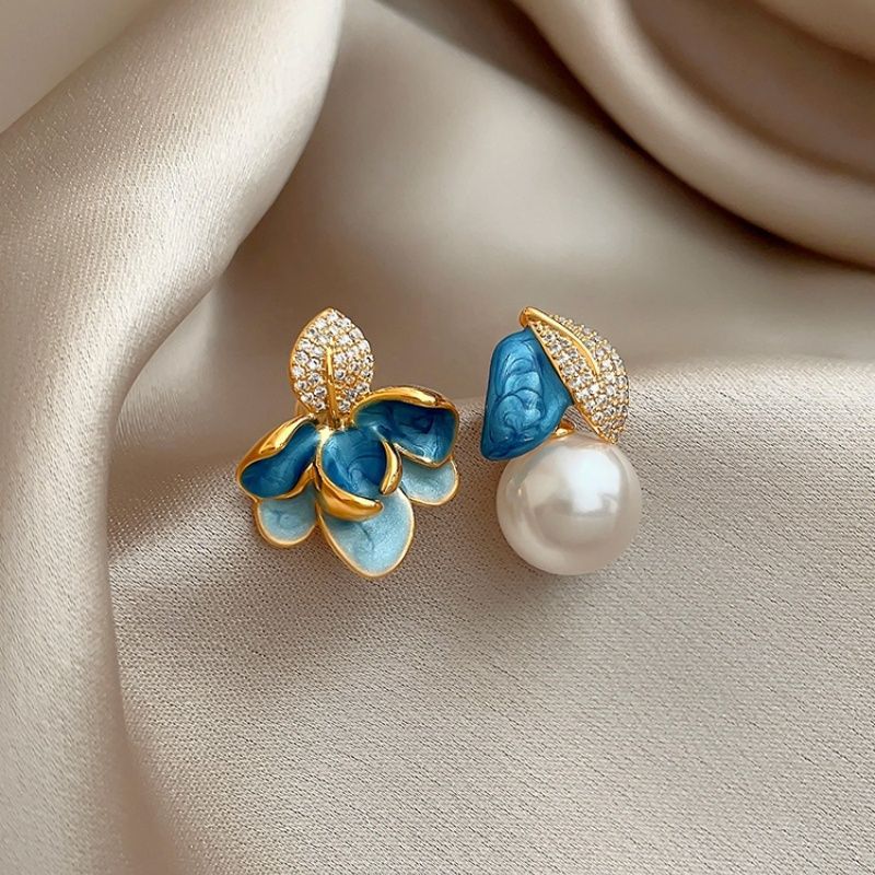 Wholesale Embossed Hazy Blue Vintage Drip Glaze Rose Flower Zircon Earrings