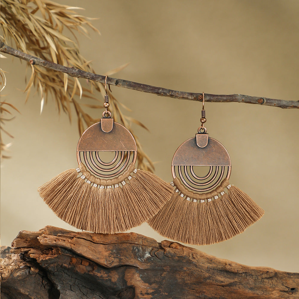 Wholesale Bohemian Style Handmade Tassel Earrings Zinc Alloy Jewelry Accessory