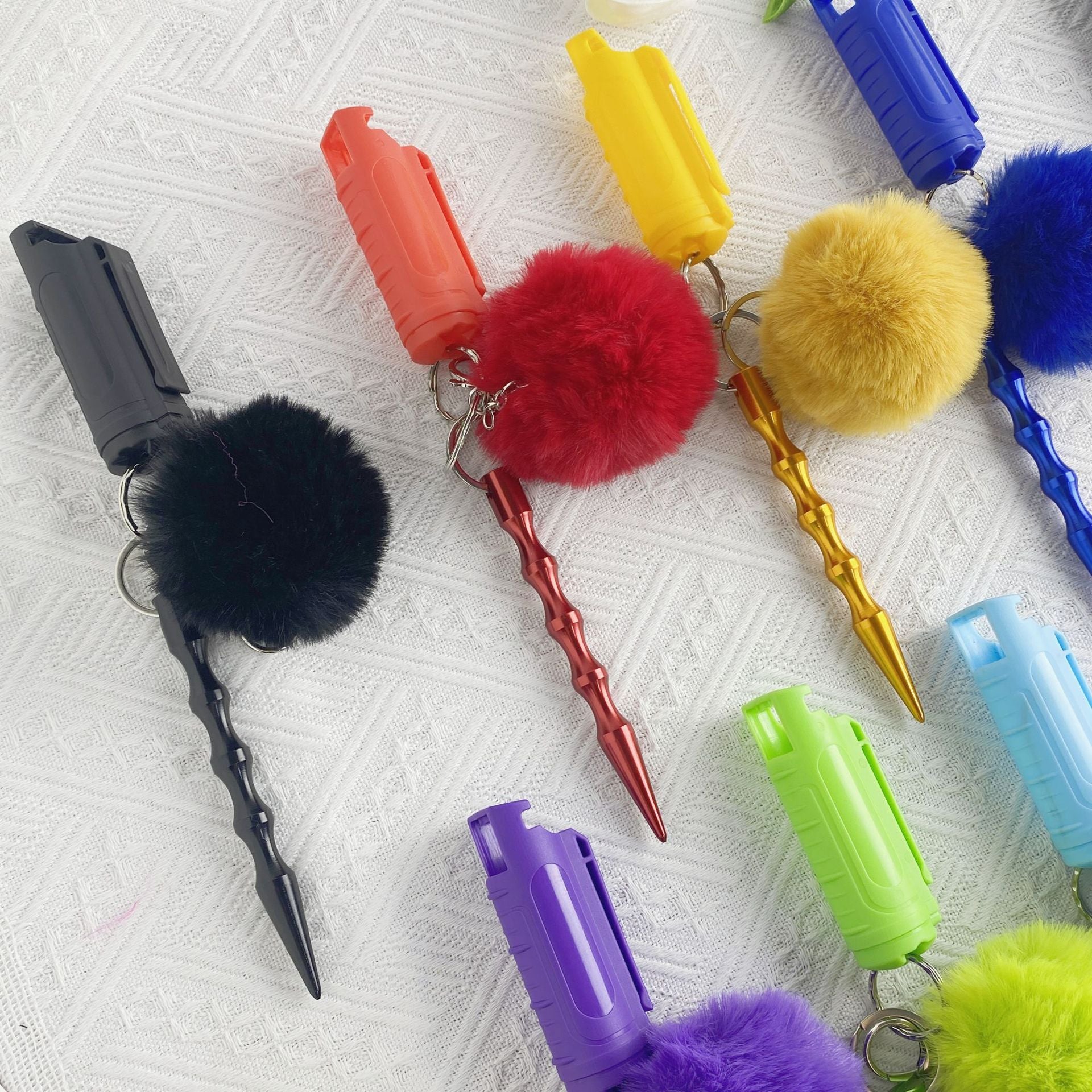 Wholesale Hair Ball Bottle Metal Keychains Set ACC-KC-ZhiYa040