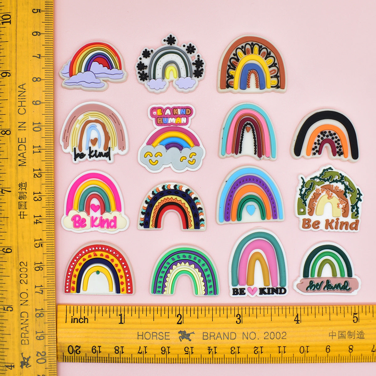Wholesale Random 100pcs Cartoon Rainbow PVC Soft Rubber Shoe Buckle Decoration ACC-SC-RYY065