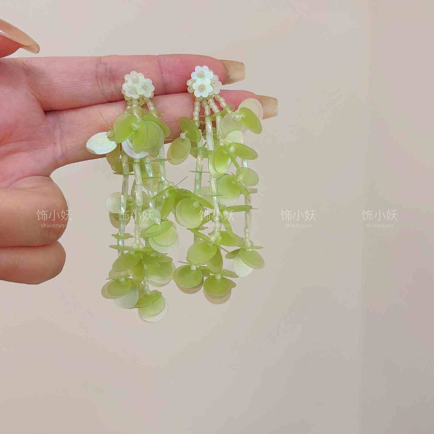 Wholesale Beaded Tassel Flower Earrings