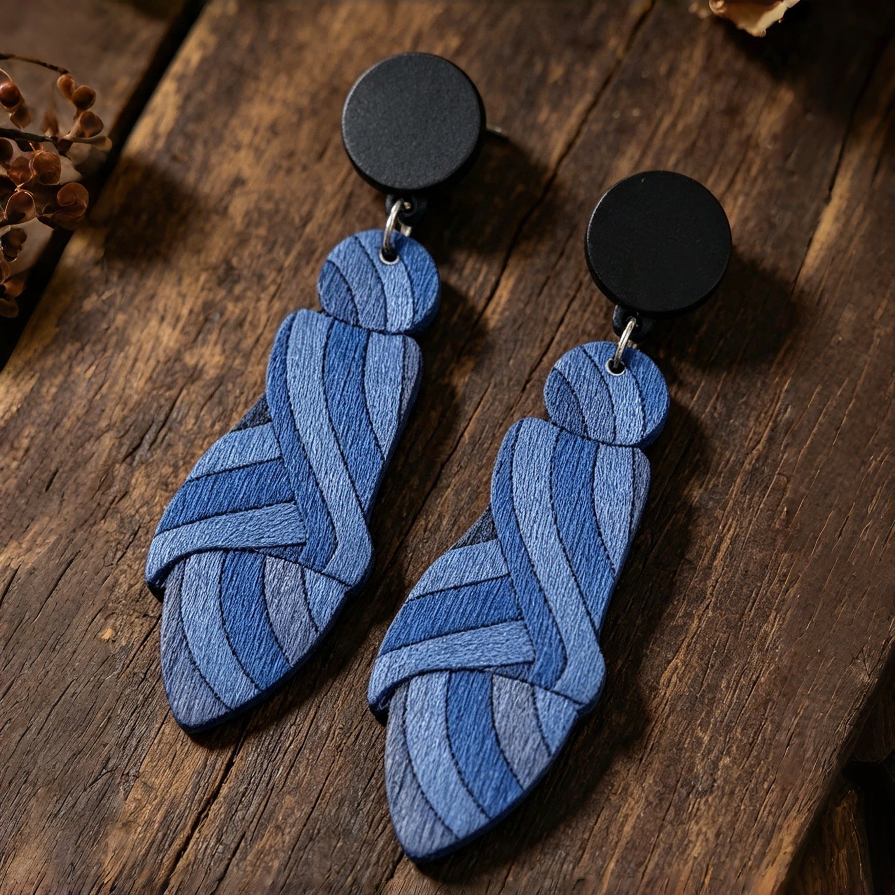 Wholesale Vintage Geometric Wooden Earrings With Blue Gradient Pattern Fashion Jewelry Accessory For Women Boutique Resale
