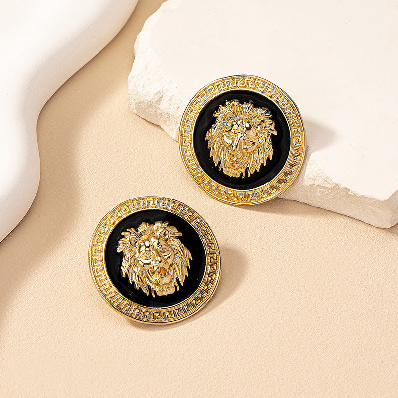 Wholesale Geometric Lion Head Stud Earrings Gold Finish Fashion Jewelry Accessory Gift for Party Wear