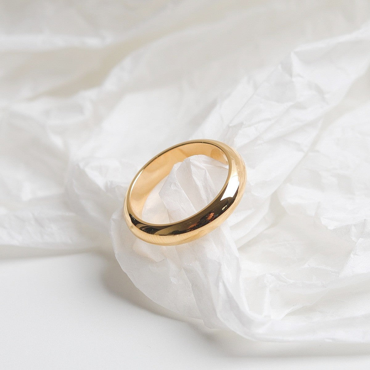 Wholesale Minimalist Stainless Steel Ring,  Fashion Accessory for Gift and Boutique Resale