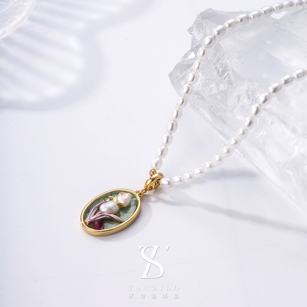 Wholesale Retro Oil Painting Pearl Necklace  Pearl Necklaces