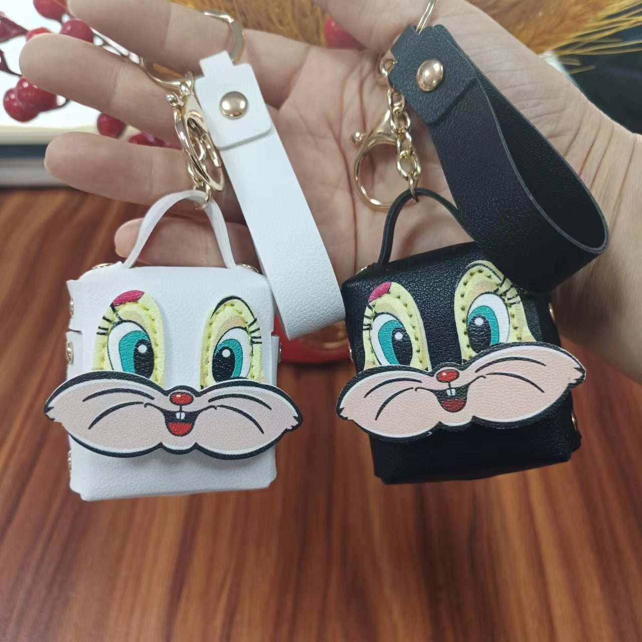 Wholesale Korean Style Leather Rabbit Keychain Pouch Bag For Bluetooth Earbuds Car Key Accessory Chic Gift