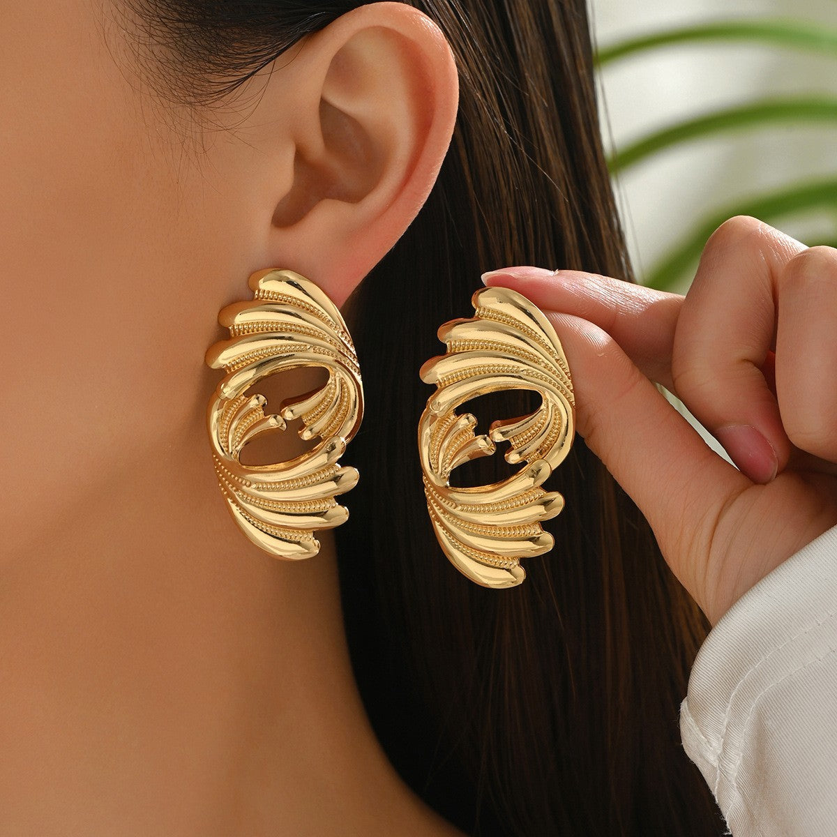 Wholesale Zinc Alloy Geometric Conch Starfish Stud Earrings for Women