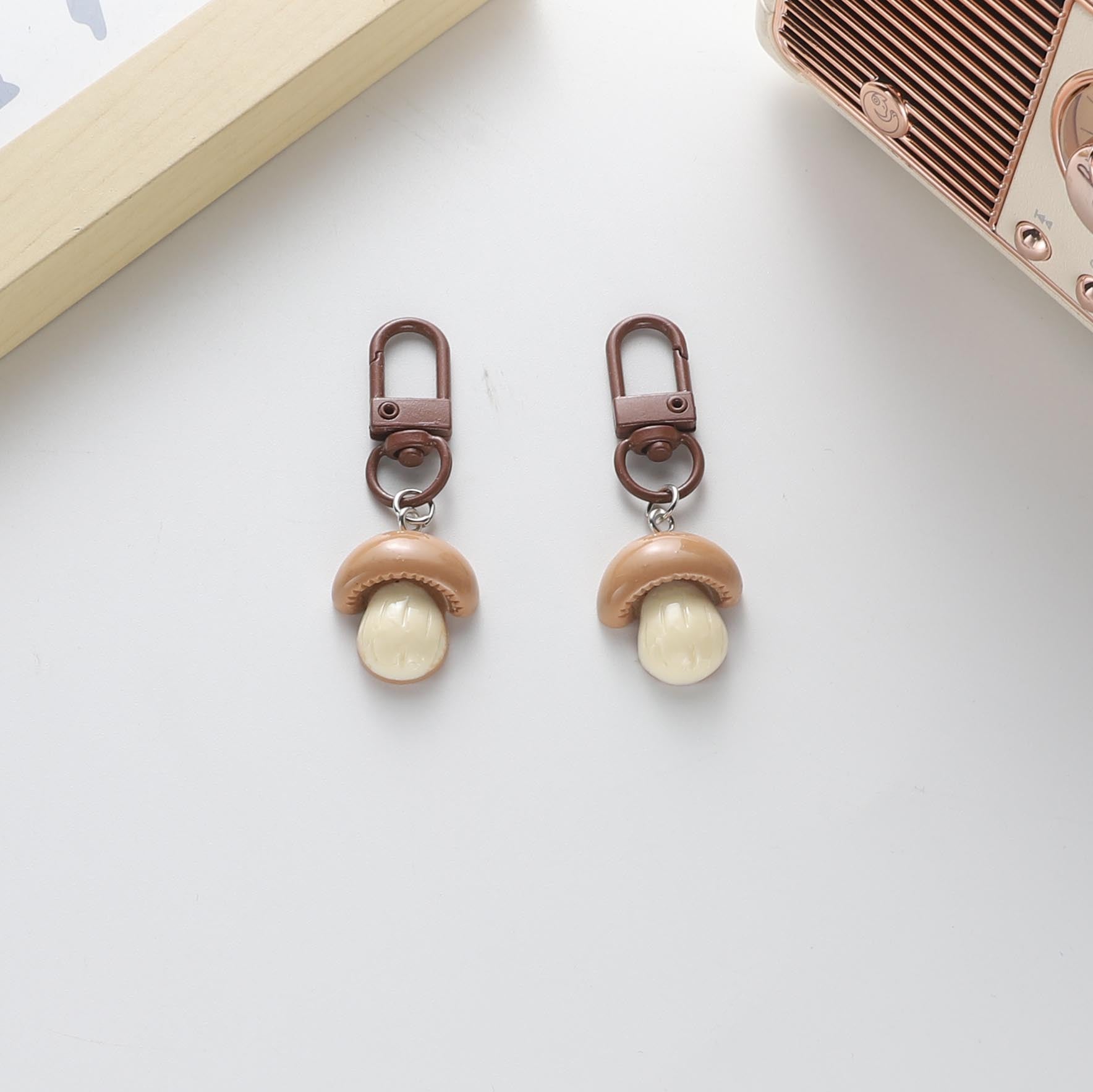 Wholesale  Food Keychain Mushroom Keychains