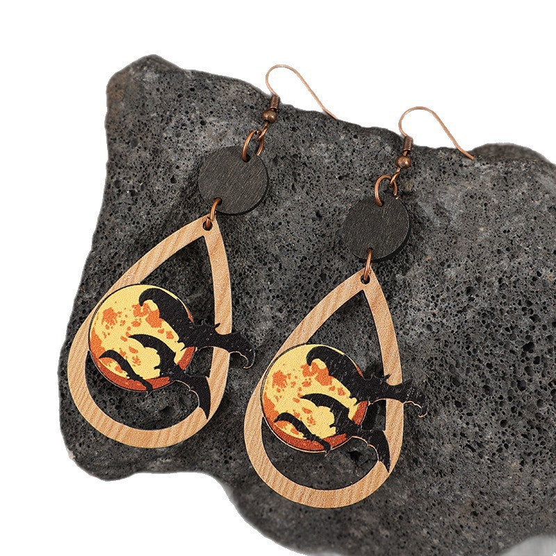Wholesale Retro  Bat Wooden Drop Earrings Fashion Accessory Gift