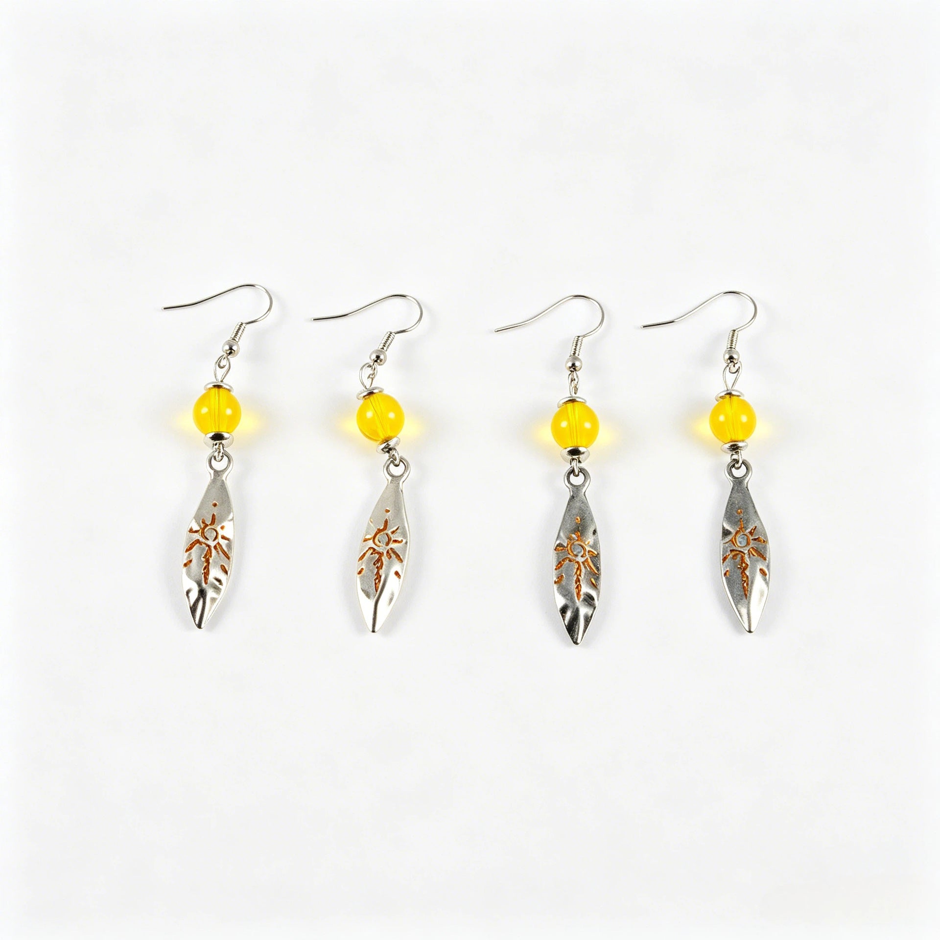 Wholesale Zinc Alloy Bright Silver Wishing Stone Pendant Earrings Retro Sun Pattern Meteorite Style Party Fashion Accessory