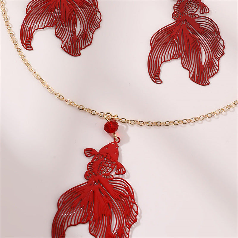 Wholesale  Retro Ball Hollow Goldfish  Design Earrings