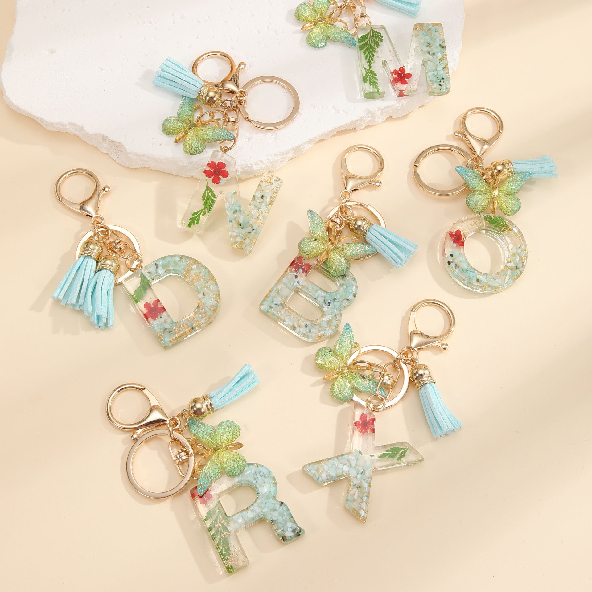 Wholesale Green English Letter Dried Flower Keychains Butterfly Tassel Keychain ACC-KC-Jiay002