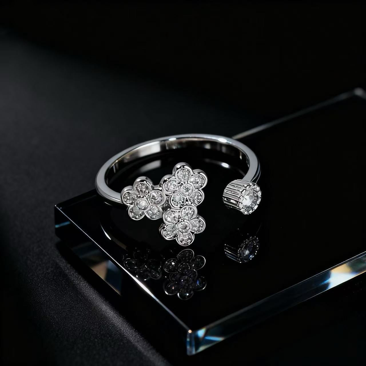 Wholesale Trendy Flower Open Ring For Women Zircon Pearl Rhinestone Design Jewelry Accessory Gift Everyday Wear Resale
