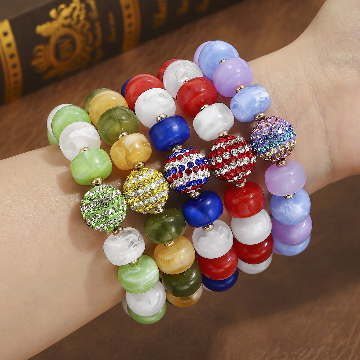 Wholesale Bohemian Acrylic Round Bead Rhinestone Stretch Bracelet Colorful Adjustable Beach Party Gift