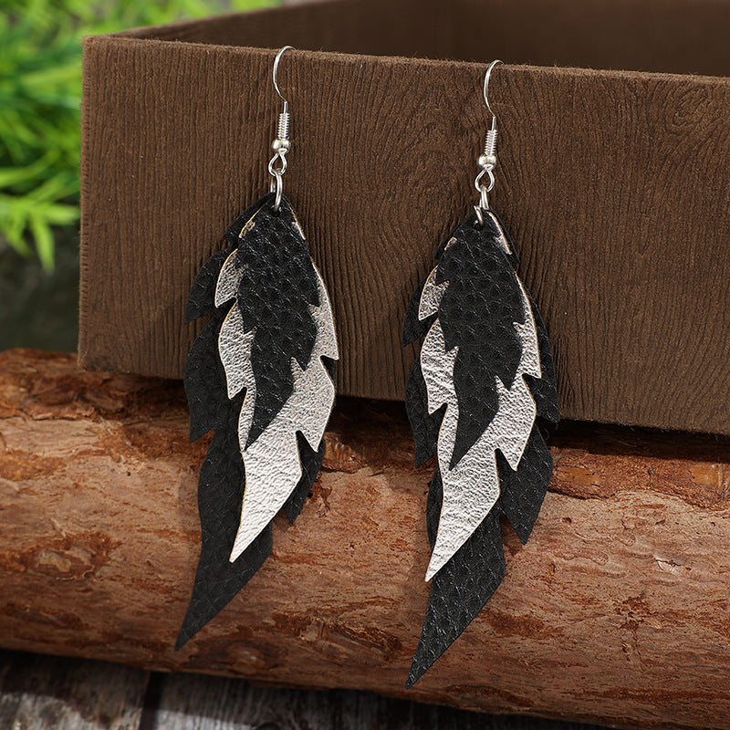 Wholesale Bohemian Black and White Feather Leather Earrings Fashion Jewelry Accessory Gift for Women