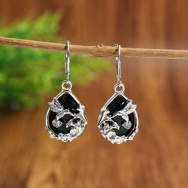 Wholesale Gothic Vintage Black Gemstone Earrings Hummingbird Drop Hollow Design Alloy Chic Jewelry Accessory For Party Wear Boutique Resale