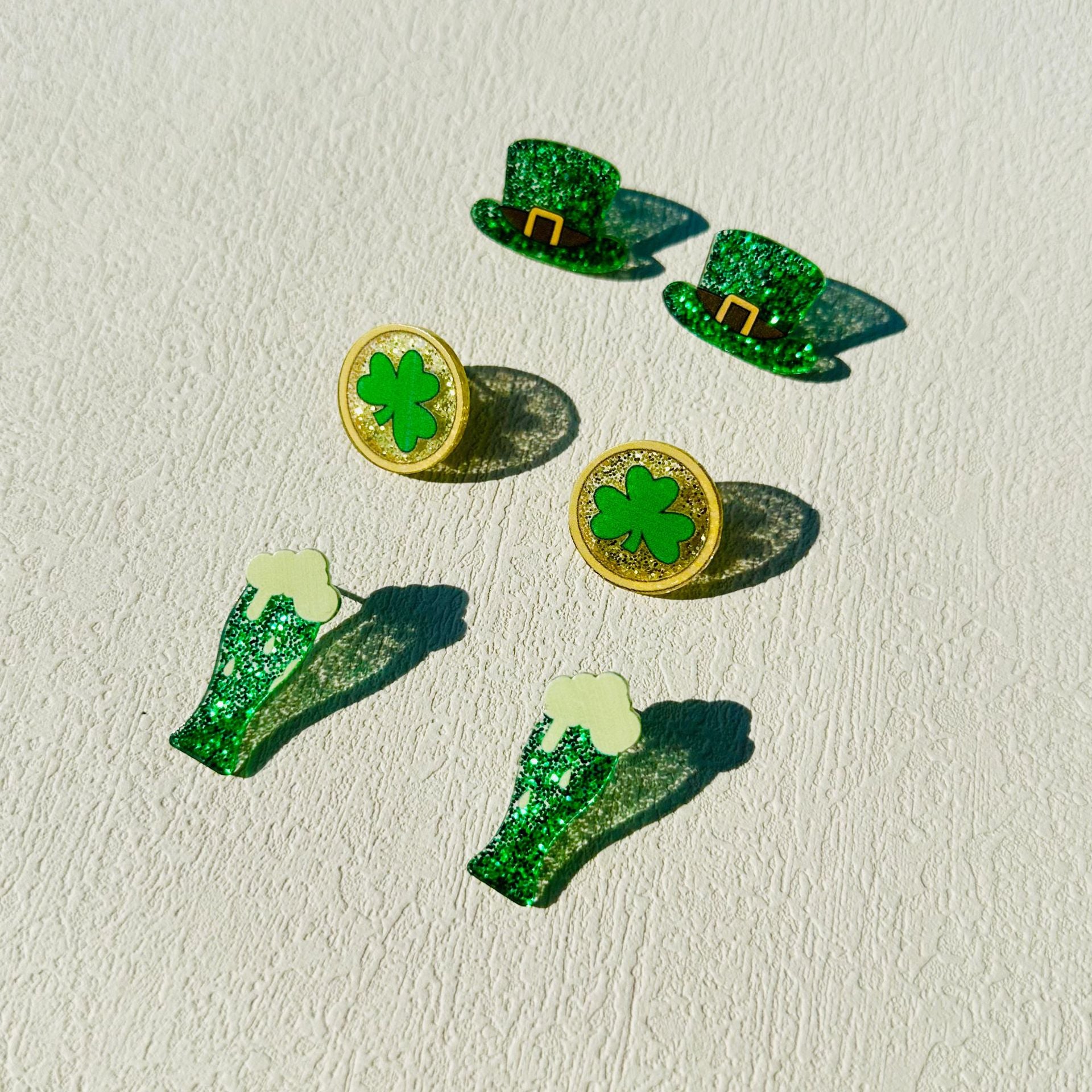 Wholesale St Patrick's Day hat Clover Gold coin beer acrylic  stud earrings