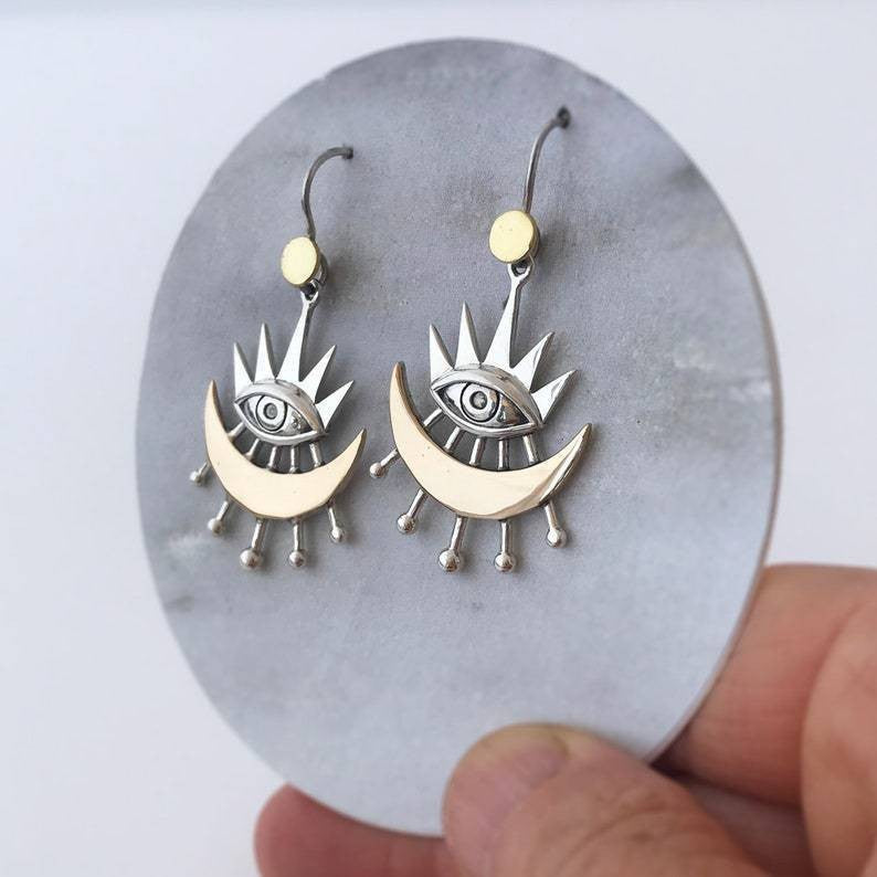 Wholesale Retro Eye Of Horus Moon Earrings For Women Stylish Party Jewelry Accessory