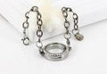 Wholesale Alloy Diamond Finish Round Openable Photo Frame Bracelet 4 Colors Jewelry Accessory