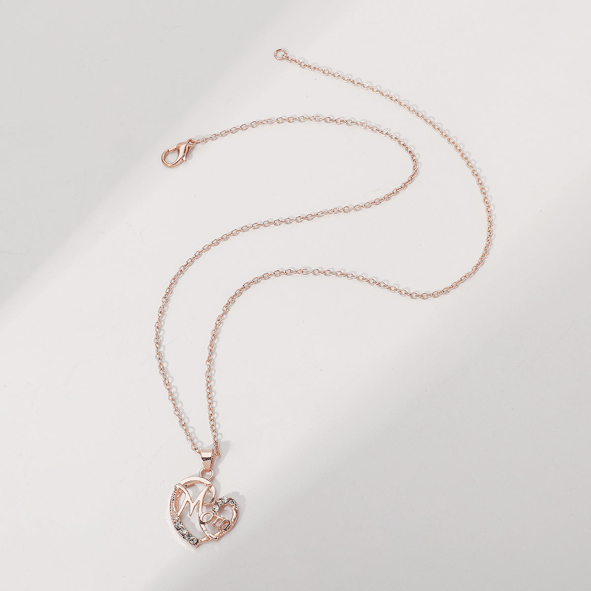 Wholesale MOM Heart Shaped Alloy Necklace Heart Necklace Mother's Day ACC-NE-XianDi002