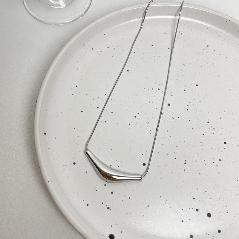 Wholesale non-fading irregular curve titanium steel necklace