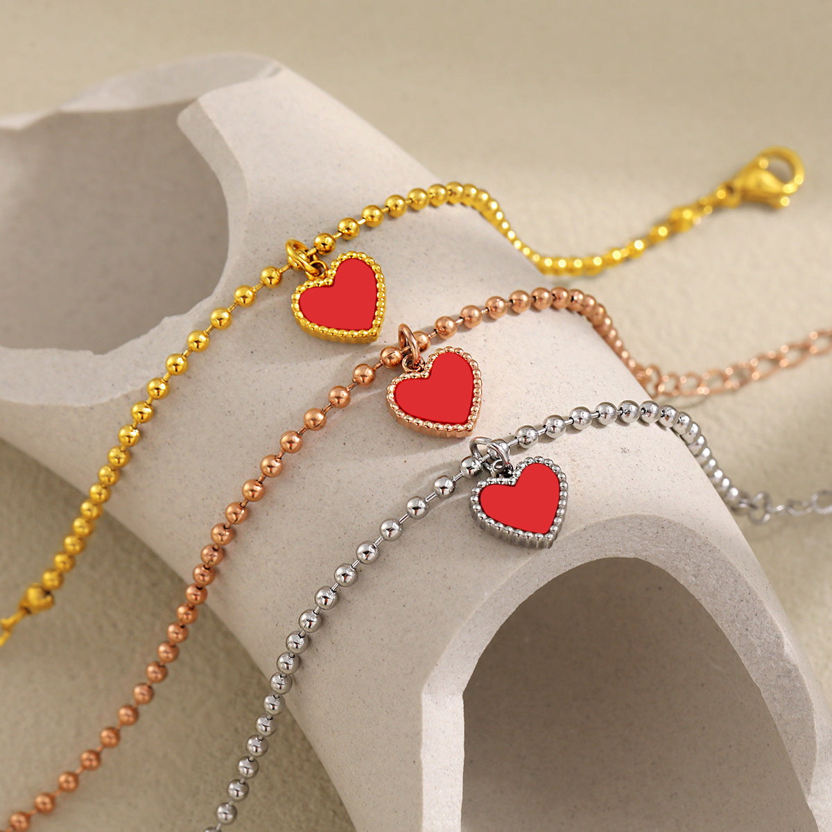 Wholesale Bohemian Heart Shell Bracelet Titanium Steel Gold Plated Women' s Jewelry Accessory