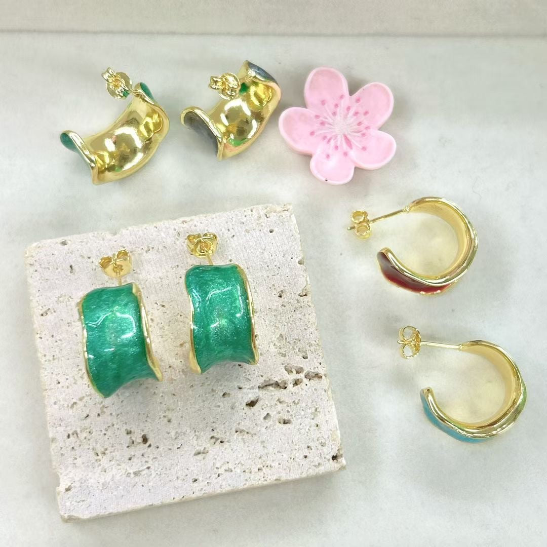 Wholesale Irregular C-shaped oil drop earrings