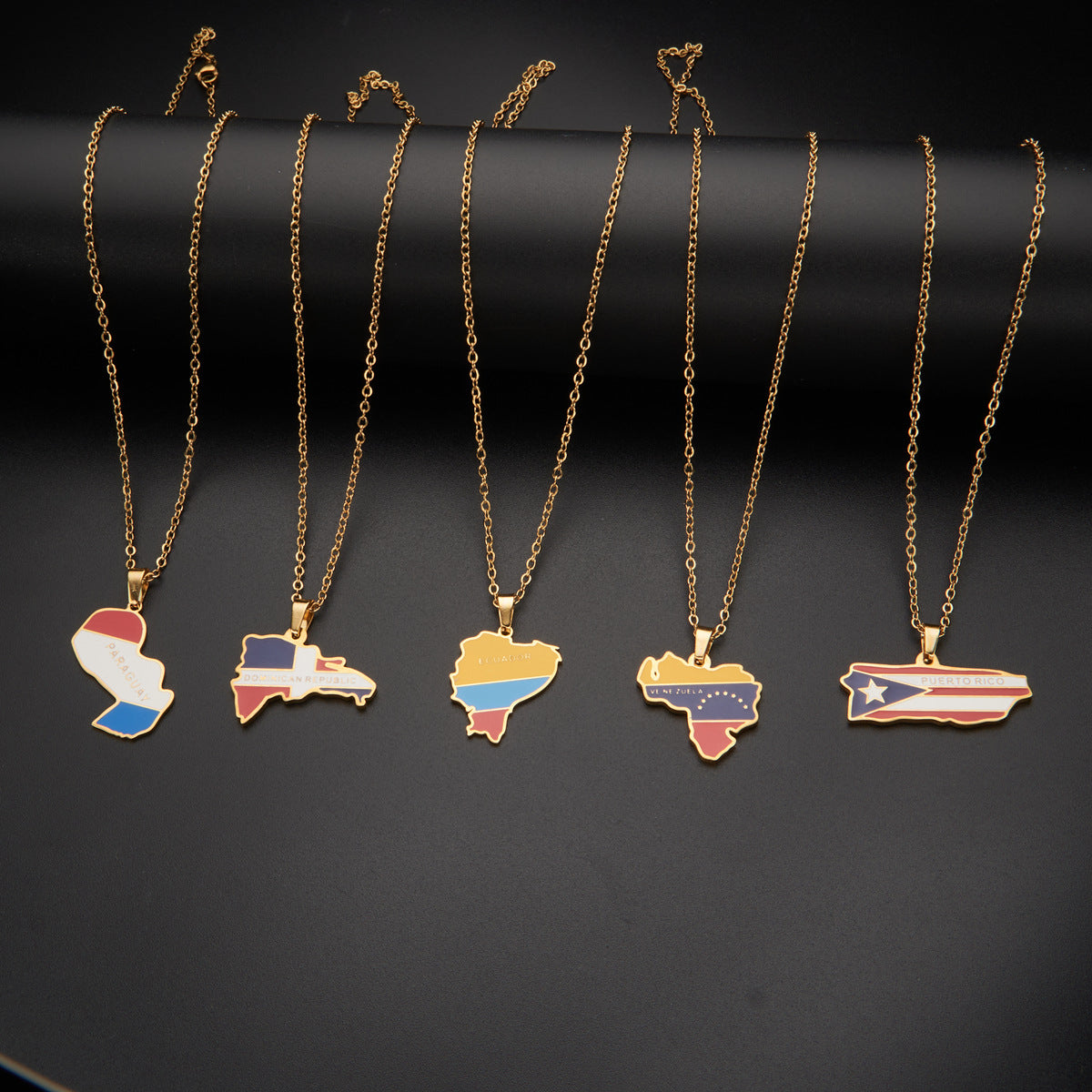 Wholesale Stainless Steel Map Necklace