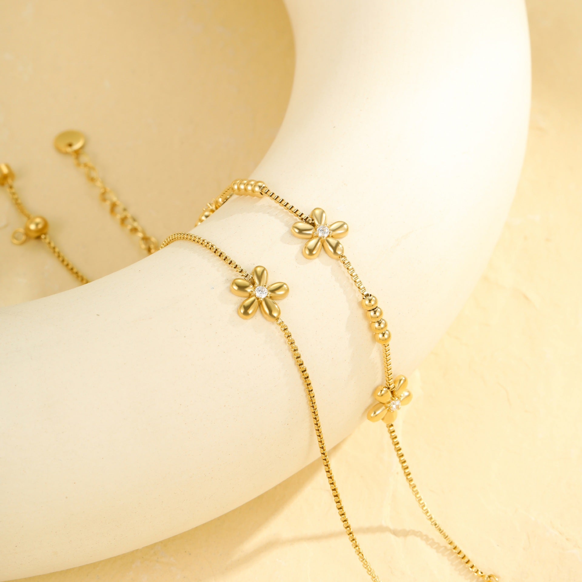 Wholesale  flower diamond fashion luxury stainless steel bracelet