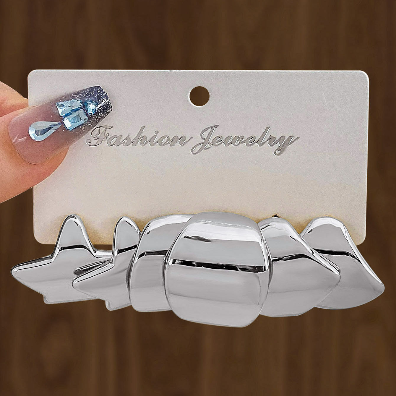 Wholesale Retro  Exaggerated C- shaped Earrings suit