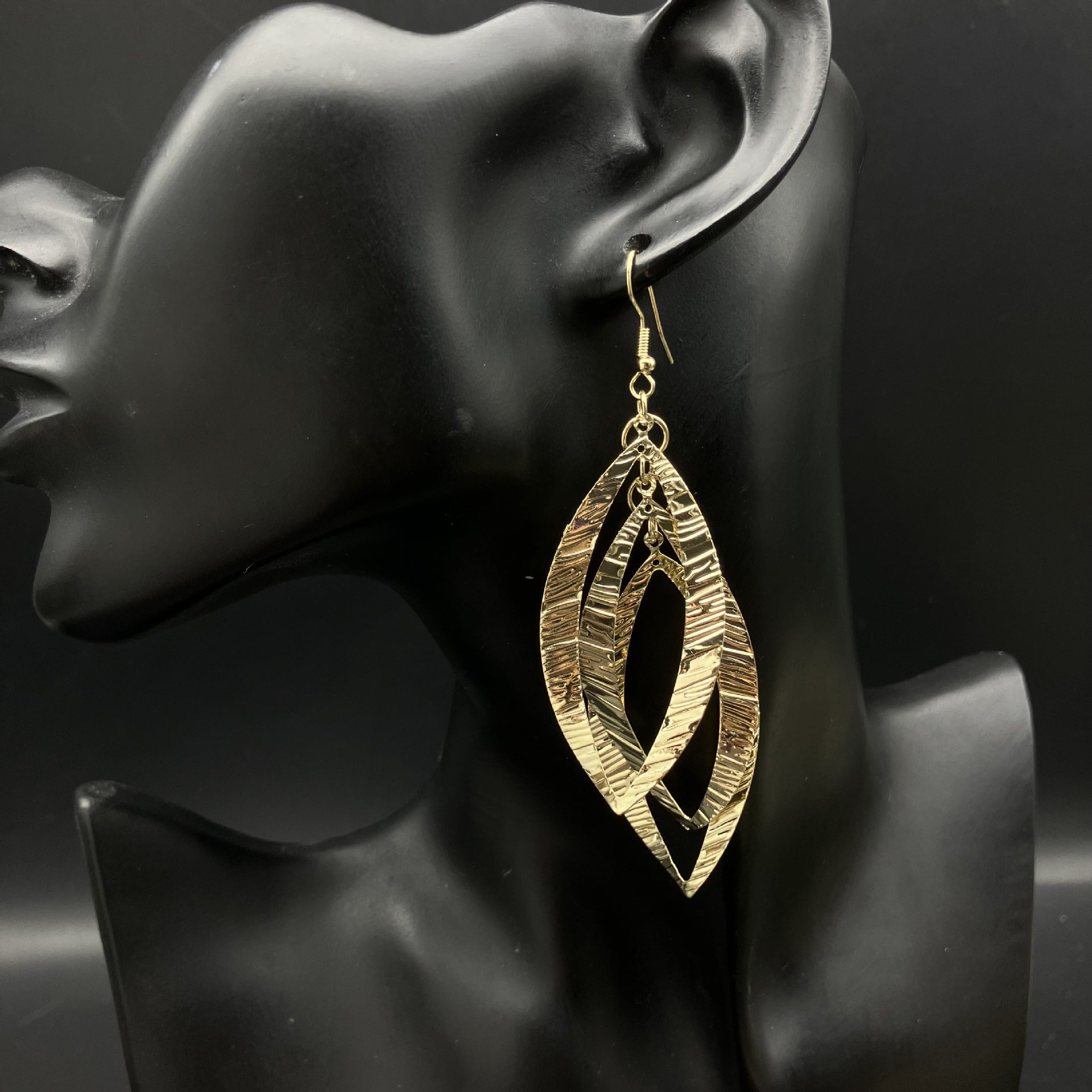 Wholesale Metal Electroplated Earrings Statemente Earrings ACC-ES-FX071