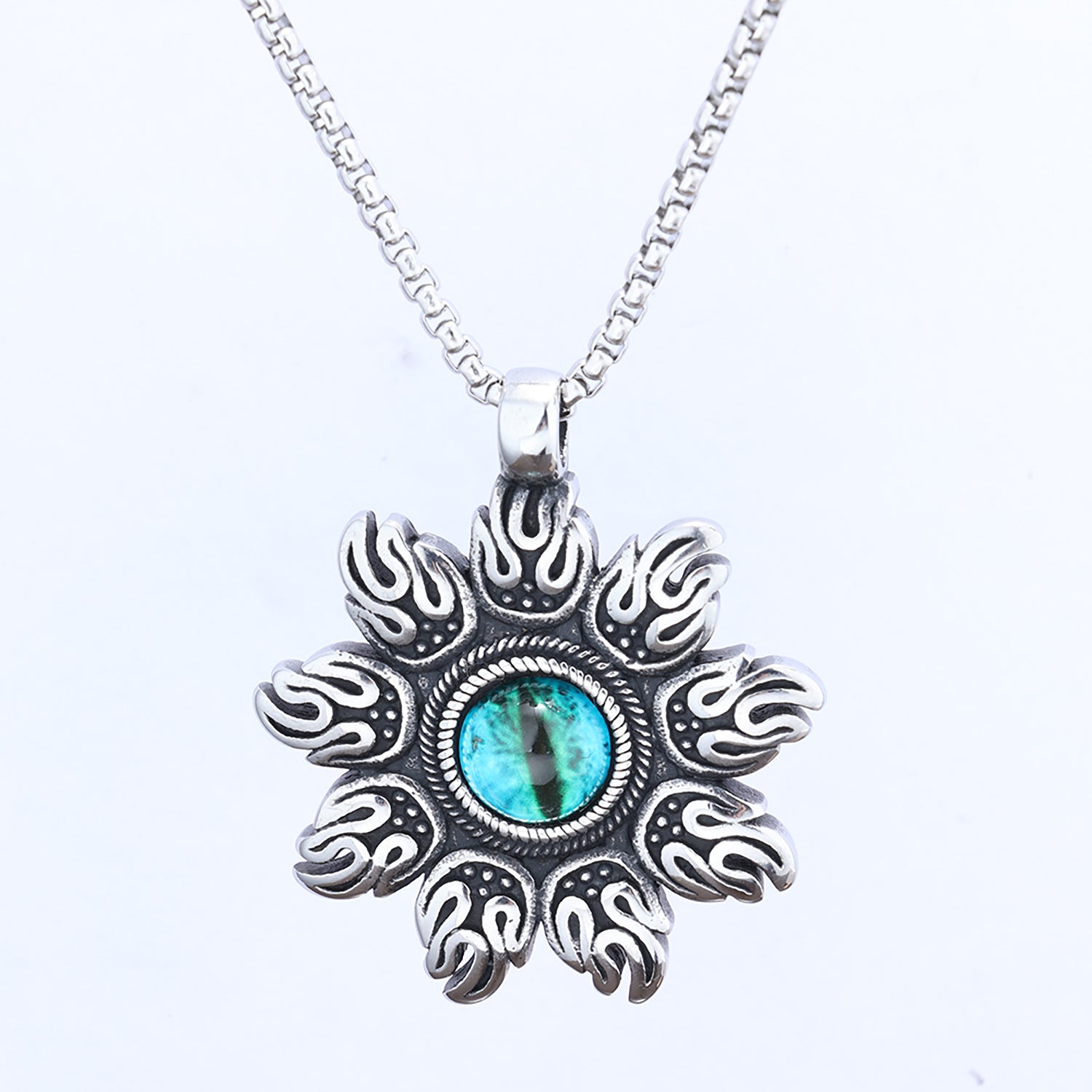 Wholesale Sun Yellow Eyes Blue Eyes No Fading Stainless Steel Necklace ACC-NE-Moer002