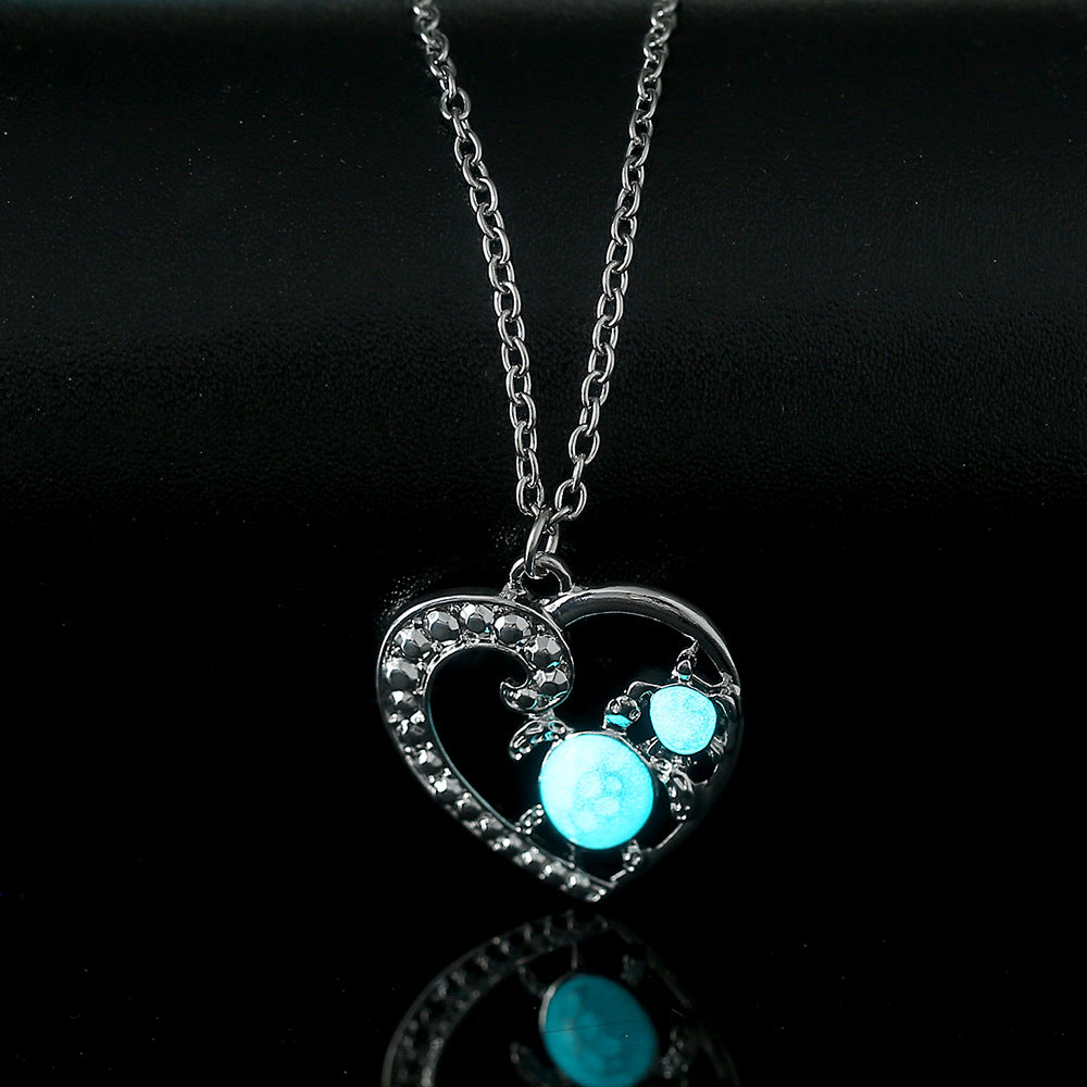 Wholesale Silver  ocean turtle mother and child love oil drop luminous pendant necklace